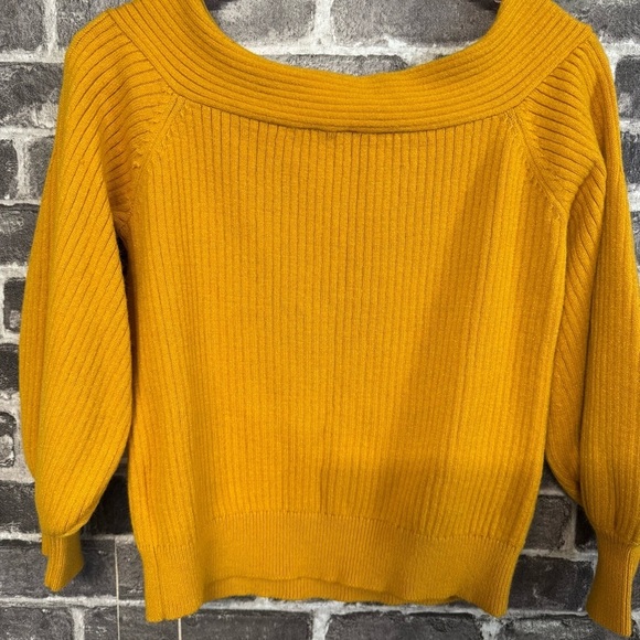 Moth by Anthropologie Off the Shoulder Sweater mustard gold ribbed - Picture 12 of 12